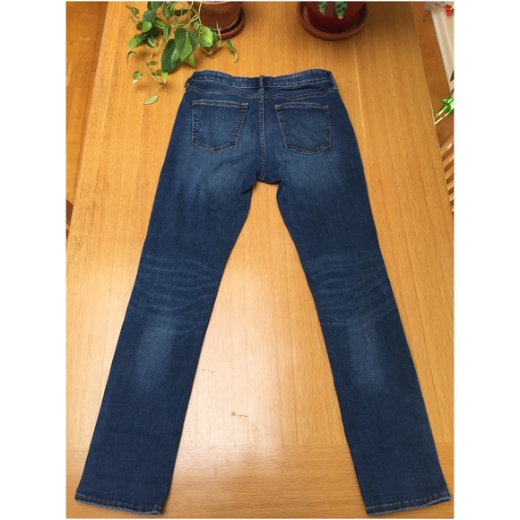Old Navy Slim Fit Blue Jeans Size 30 - Picture 5 of 5